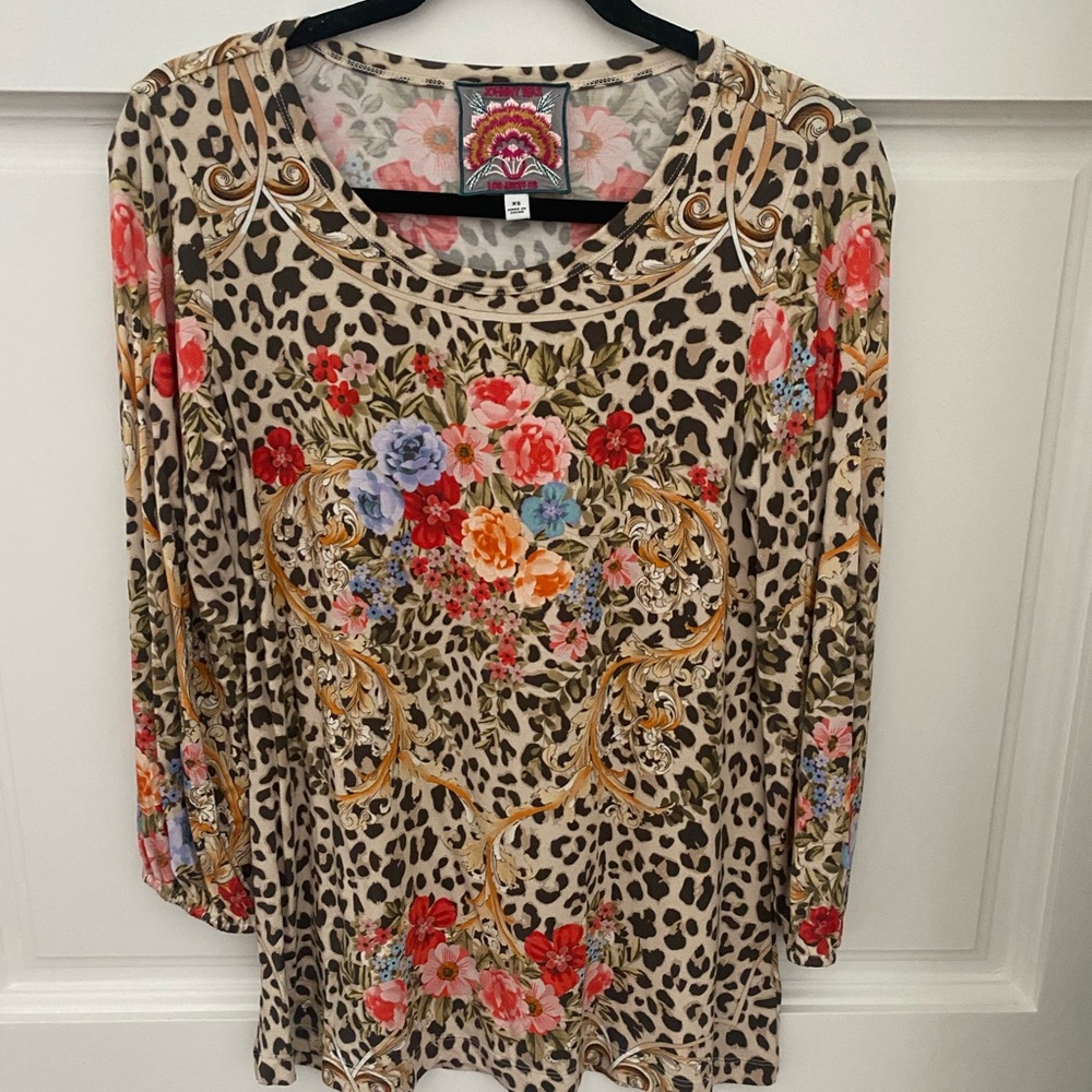 Johnny Was Cheetah long sleeve top XS